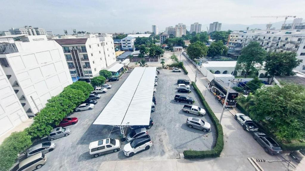 Nana Chat Bangsaen Hotel Si Racha Esterno foto