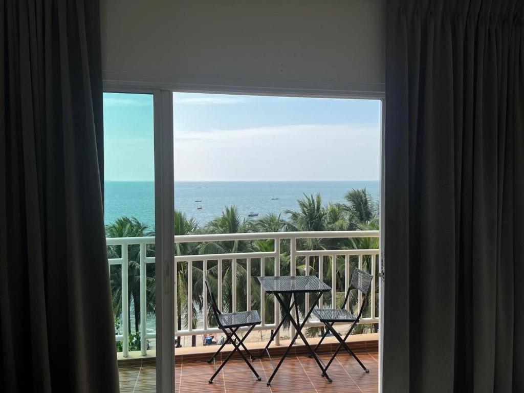 Nana Chat Bangsaen Hotel Si Racha Esterno foto