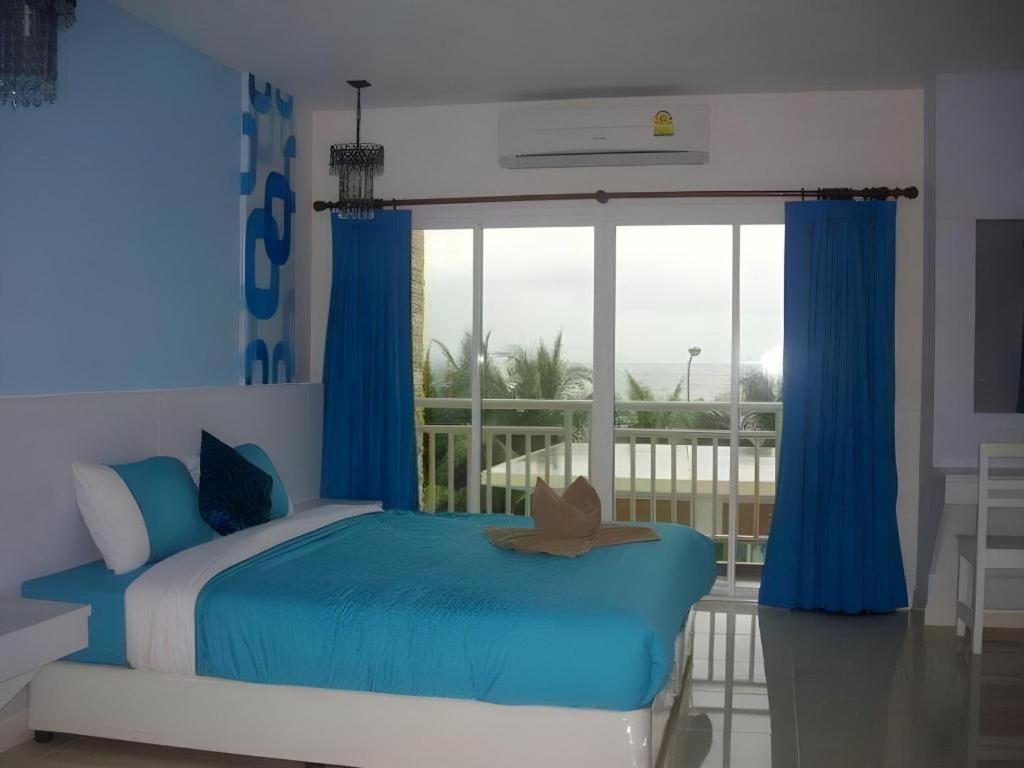 Nana Chat Bangsaen Hotel Si Racha Esterno foto
